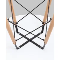 Стол Eames DSW NEW D80