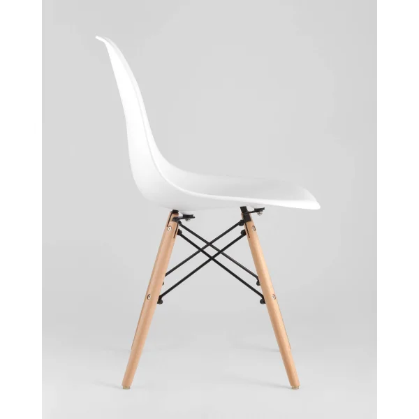 Стул Eames DSW белый
