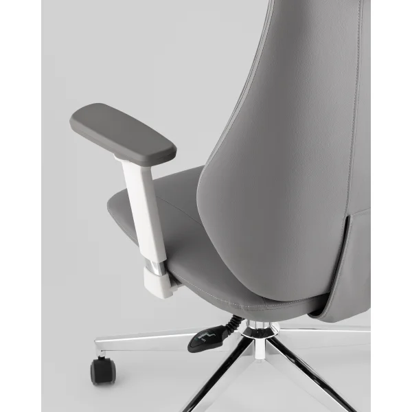 Кресло руководителя TopChairs Trophey серый