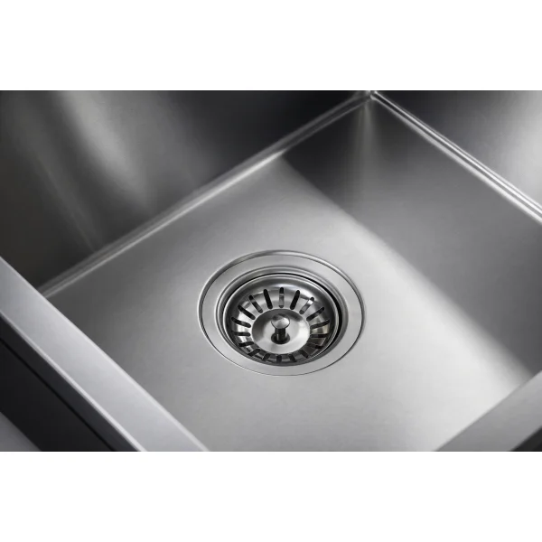 Кухонная мойка из нержавейки BLANTEK LS-5050S Brushed