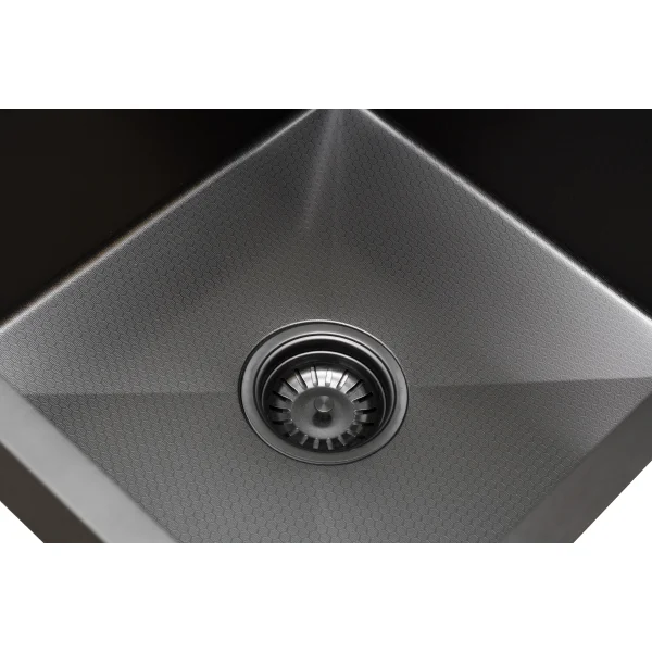 Кухонная мойка из нержавейки BLANTEK LS-5050HN Honeycomb Nano black