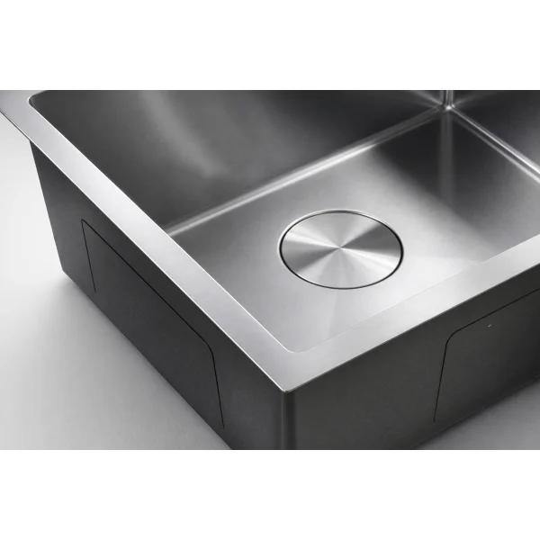 Кухонная мойка из нержавейки BLANTEK LS-5444S Brushed